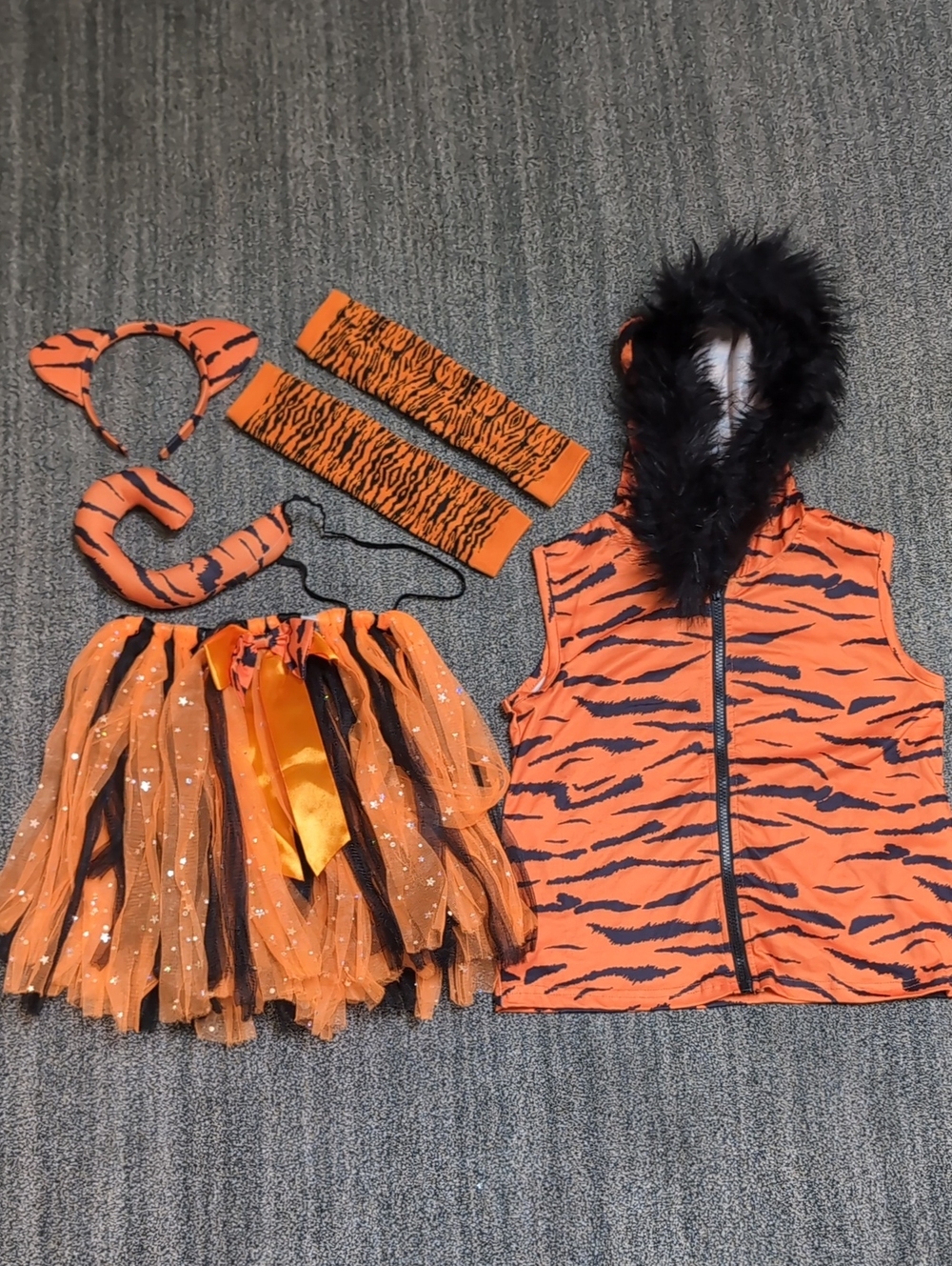 Sparkle In Pink Girls Orange Tiger Kids Costume Vest & Tutu Set 7/8
